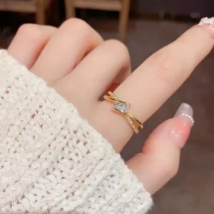 Bague dorée élégante Aube Argentée